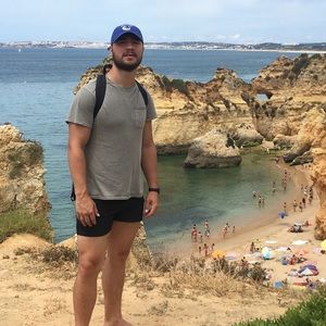 Meet your Posher, Steve